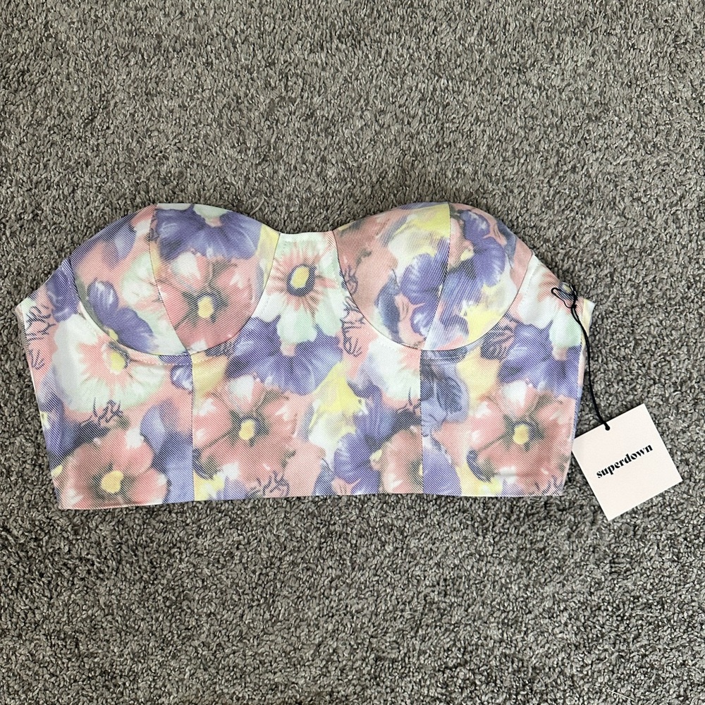 Superdown. Floral bustier crop. New with tags. Size medium.